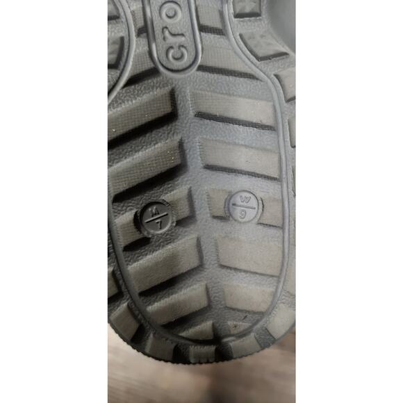 Crocs Classic Lined Grey Clog Size M 7 W 9. Pre-owned Box38 - Picture 8 of 9